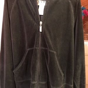 NYL Women’s black jacket